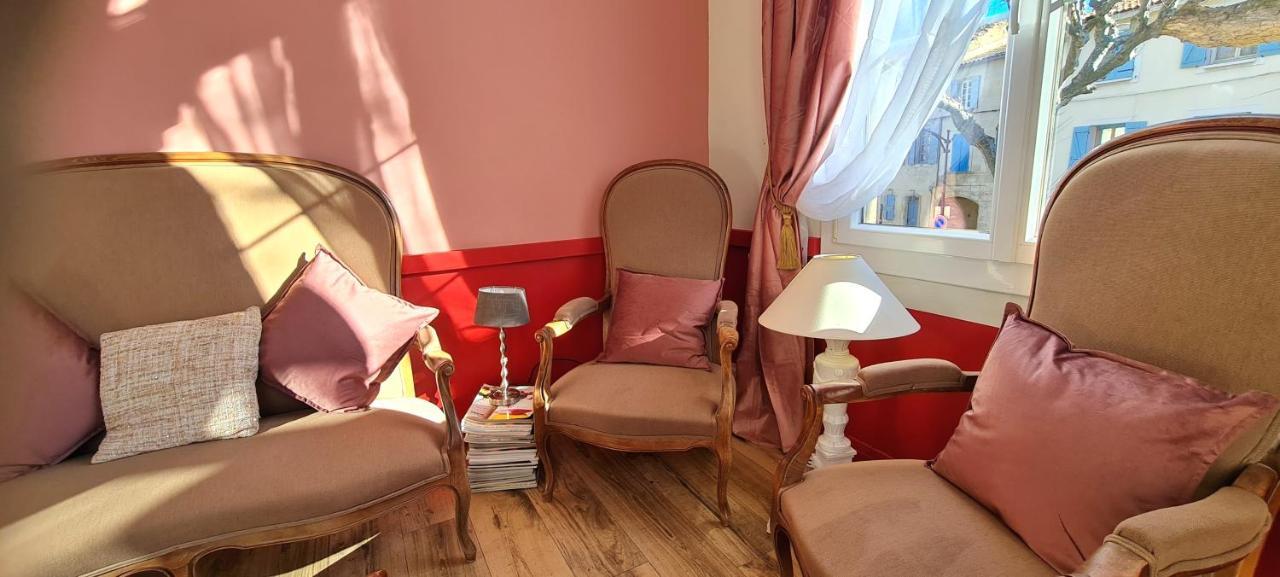Hotel Des Artistes Tarascona Esterno foto