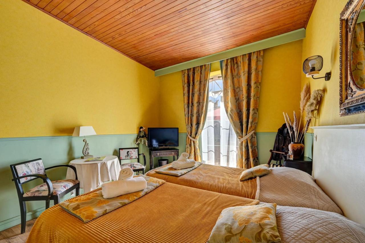 Hotel Des Artistes Tarascona Esterno foto