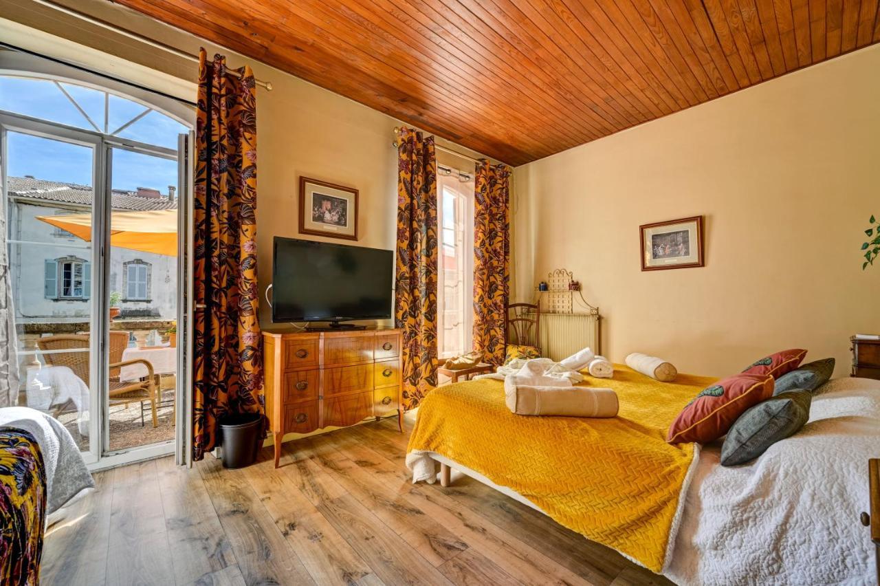 Hotel Des Artistes Tarascona Esterno foto