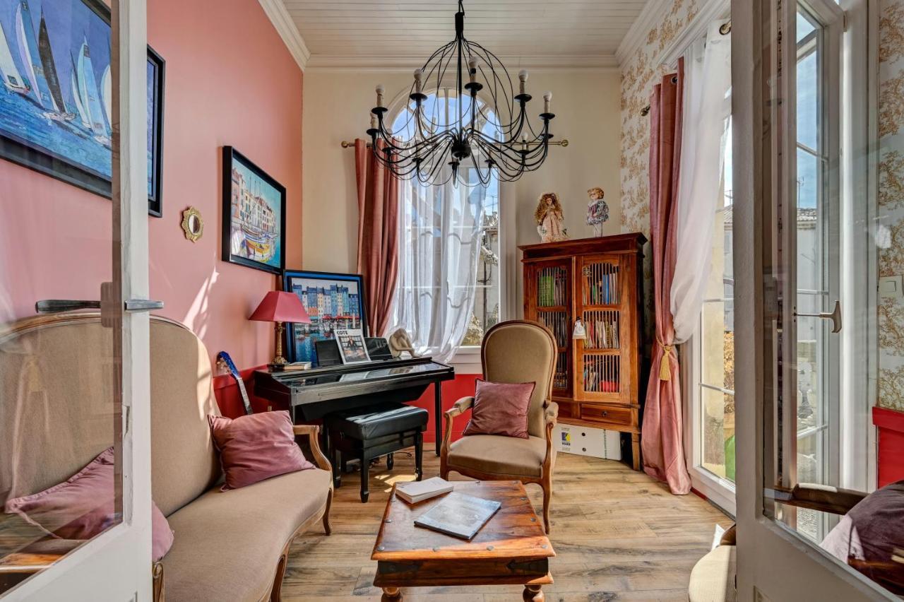 Hotel Des Artistes Tarascona Esterno foto