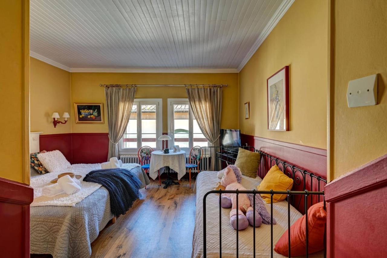 Hotel Des Artistes Tarascona Esterno foto