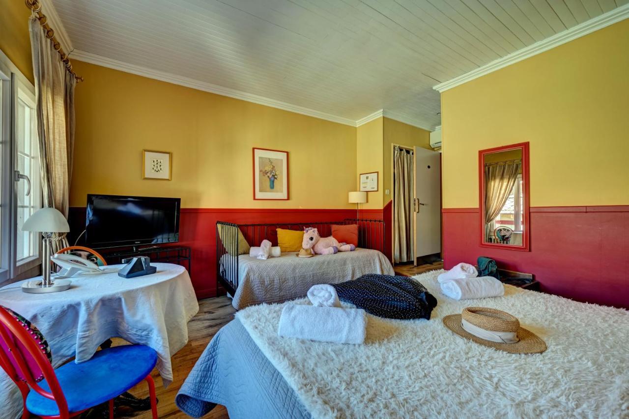 Hotel Des Artistes Tarascona Esterno foto