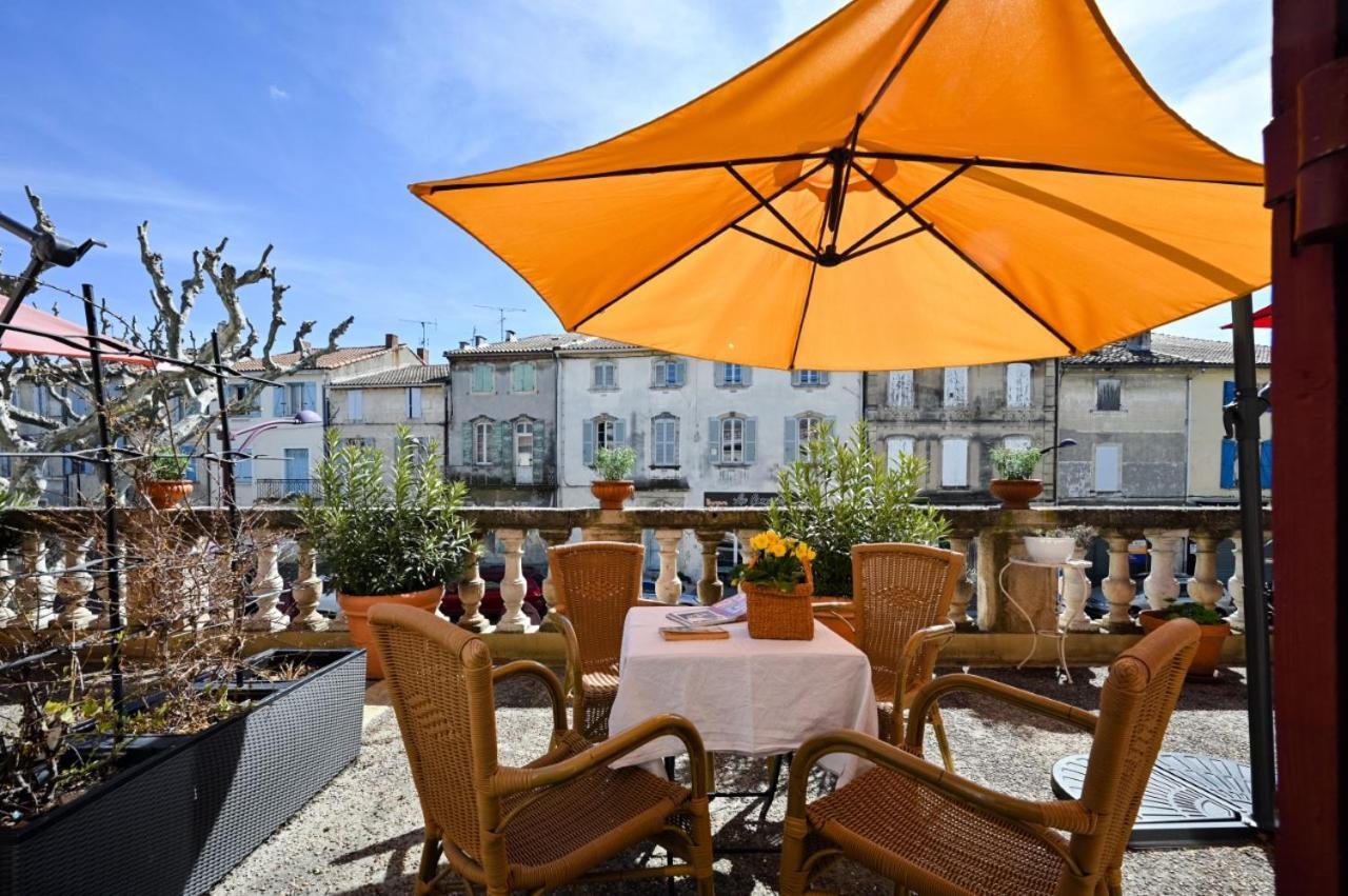 Hotel Des Artistes Tarascona Esterno foto